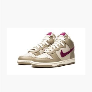 Women’s Nike Dunks high size 7.5